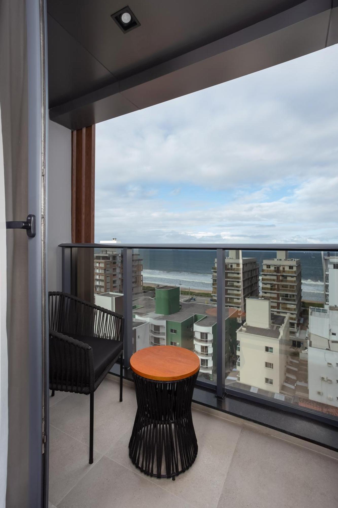 Brava Mundo Hotel Boutique Oficial Itajai Bagian luar foto